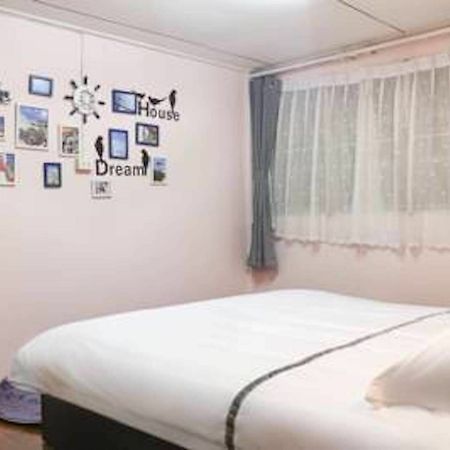 Pla Guesthouse Хат Яй Екстериор снимка